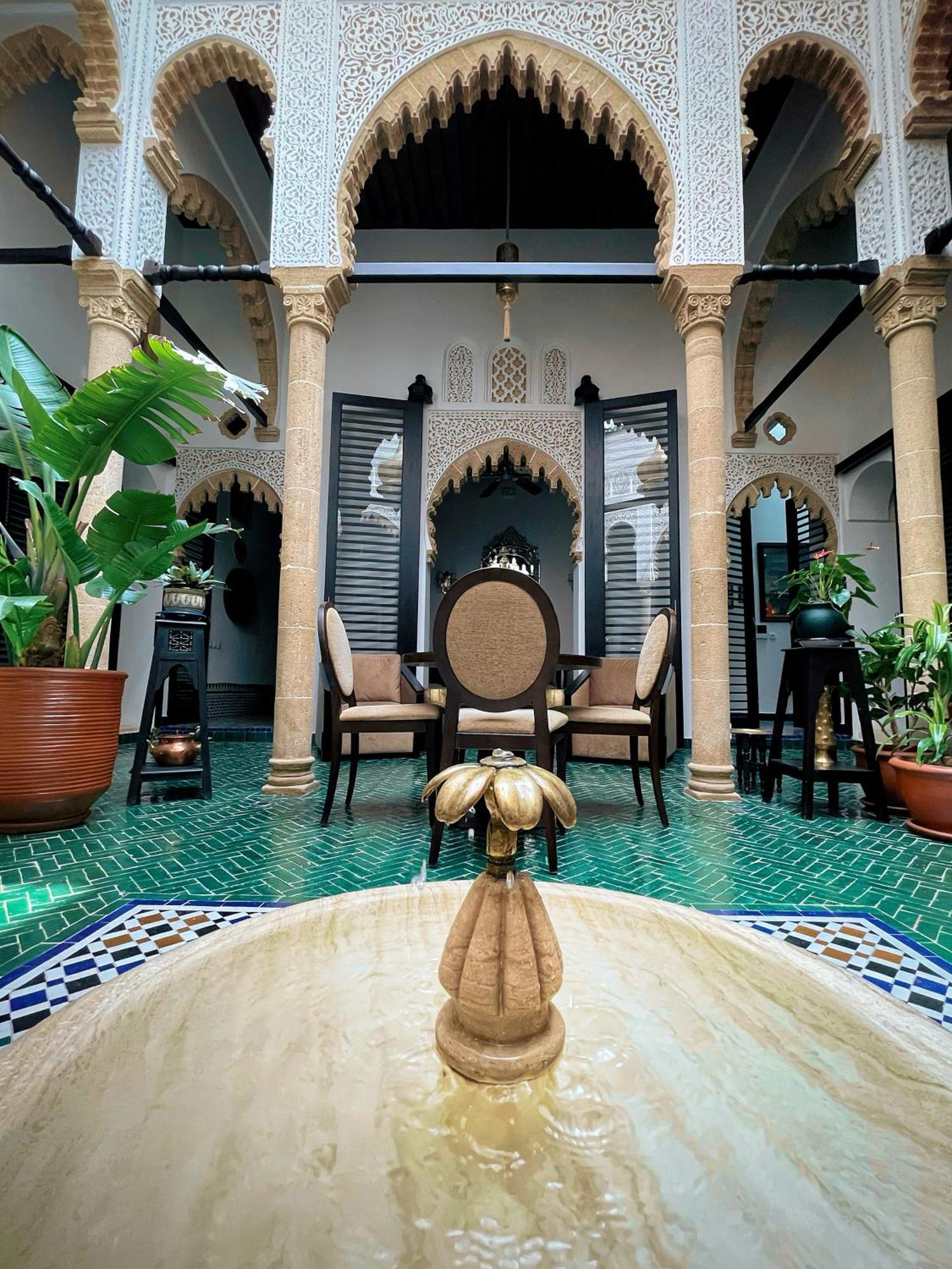 Dar Lalzohra Bed & Breakfast ราบัต ภายนอก รูปภาพ