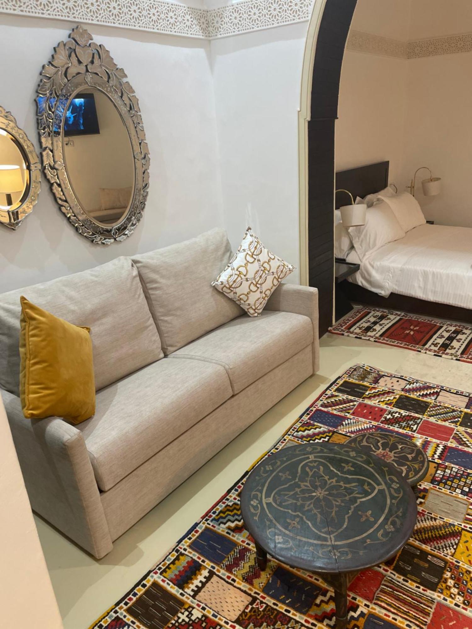 Dar Lalzohra Bed & Breakfast ราบัต ภายนอก รูปภาพ