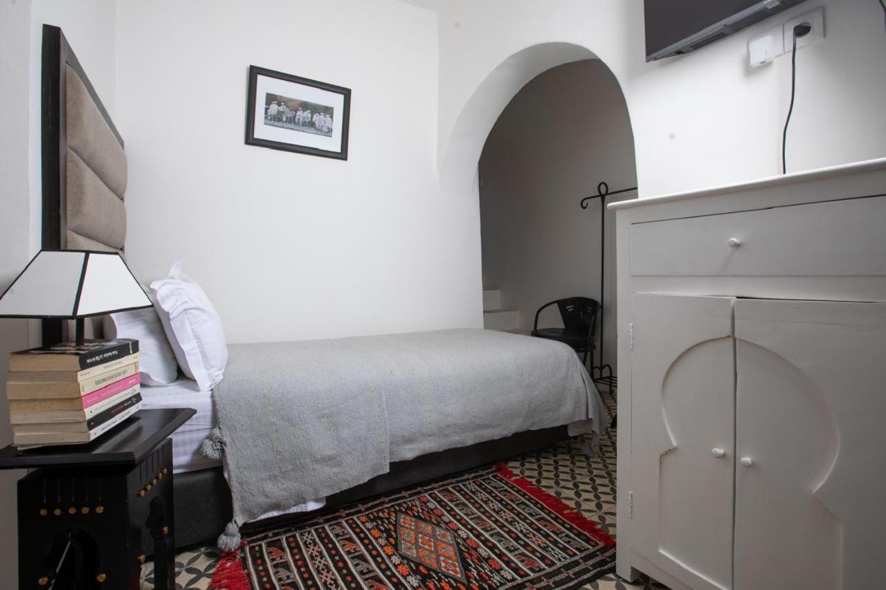 Dar Lalzohra Bed & Breakfast ราบัต ภายนอก รูปภาพ
