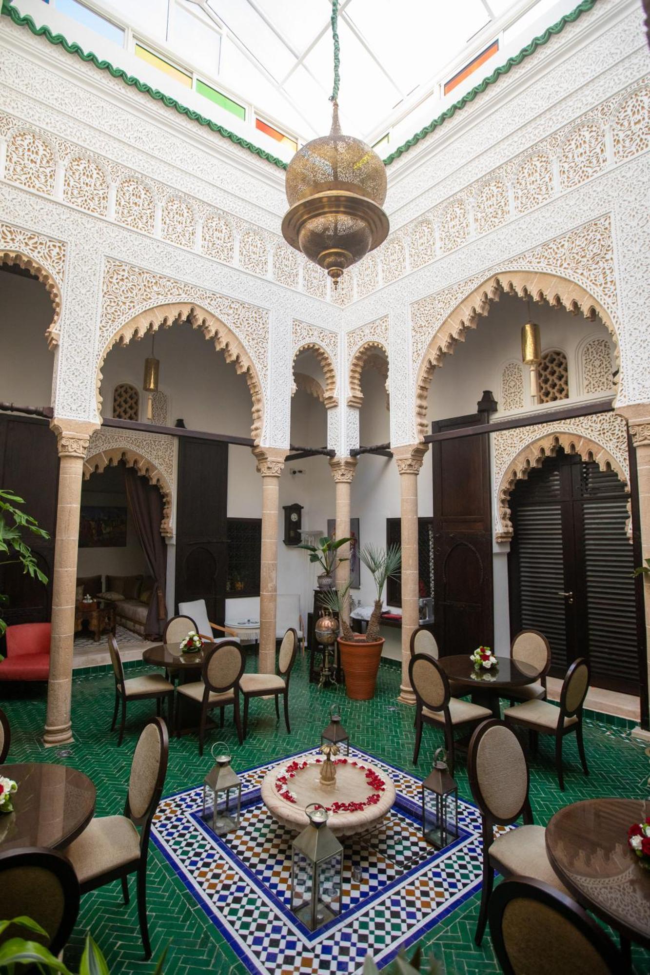 Dar Lalzohra Bed & Breakfast ราบัต ภายนอก รูปภาพ