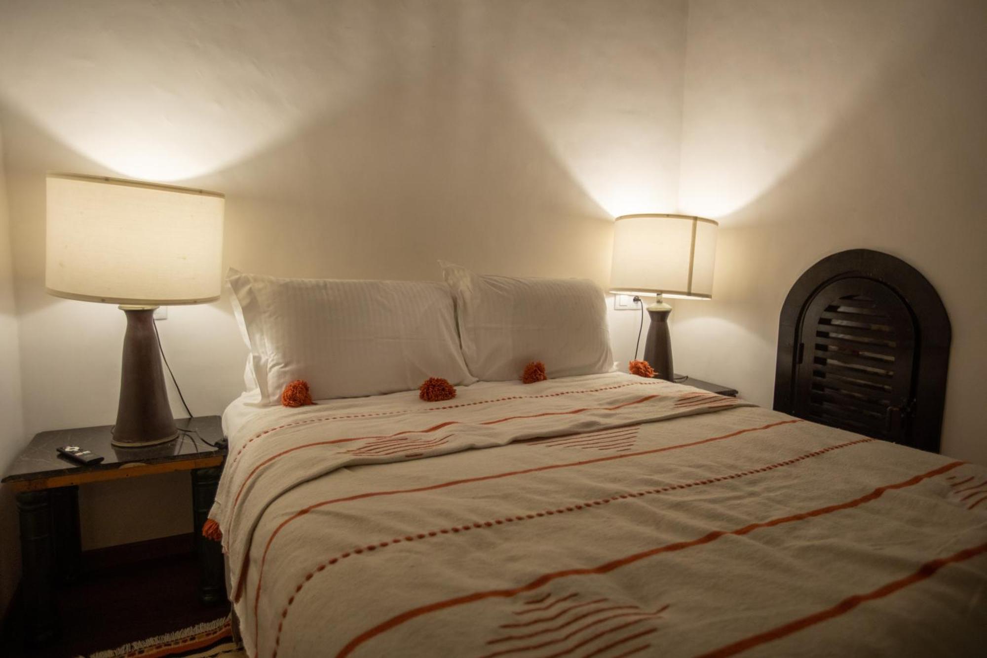 Dar Lalzohra Bed & Breakfast ราบัต ภายนอก รูปภาพ