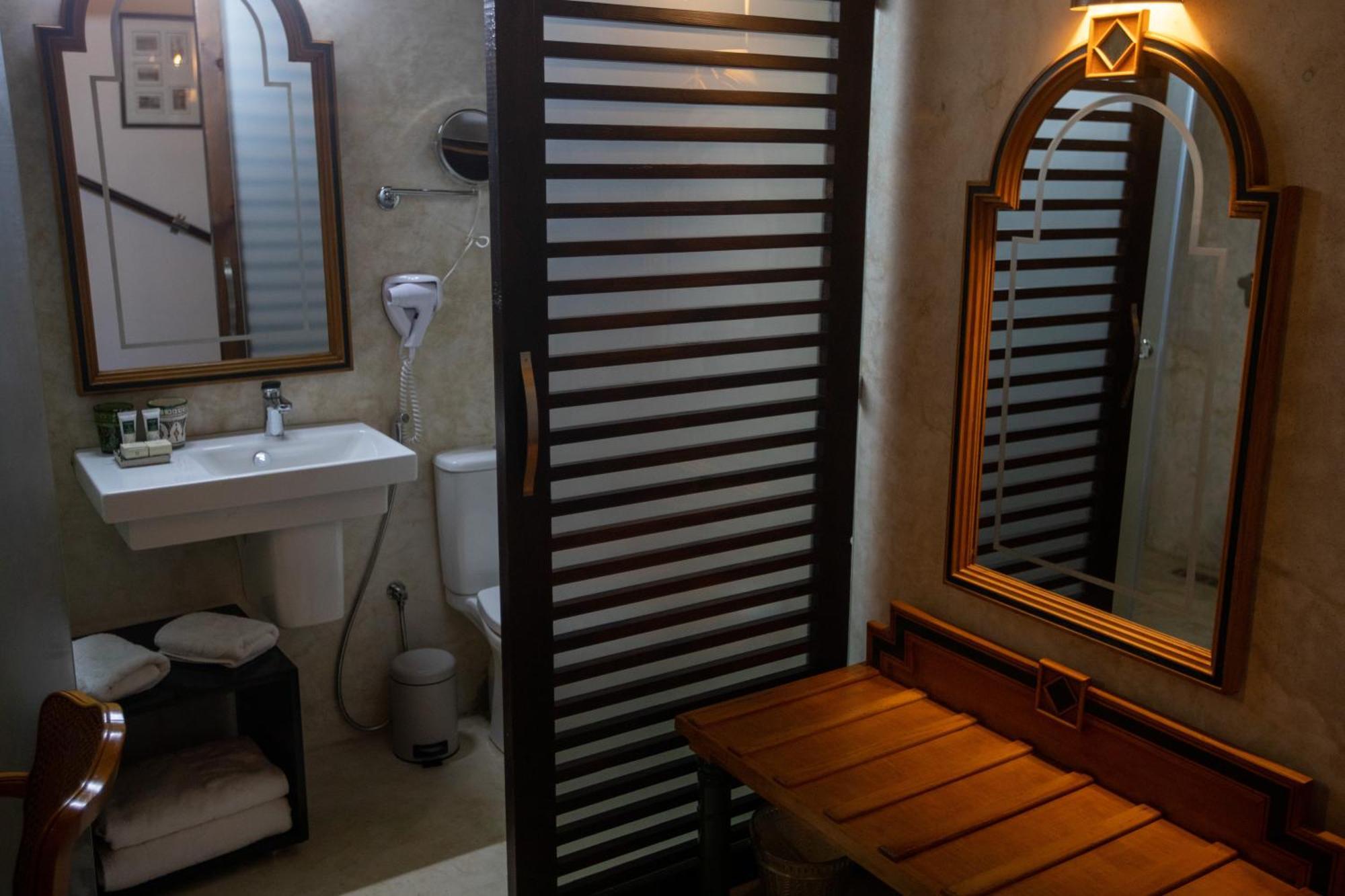 Dar Lalzohra Bed & Breakfast ราบัต ภายนอก รูปภาพ